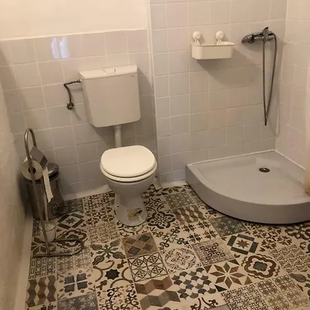 Kemencésház Apartman *