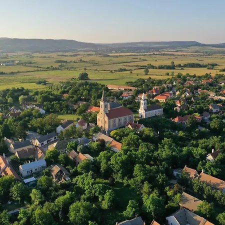 Kemencésház Apartman